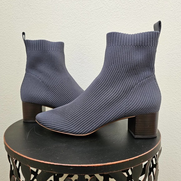 EVERLANE Women's The Glove Boot Ribbed Knit Slate Gray Booties Sz 9 - Picture 4 of 11